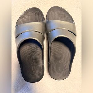 OOFOS Black Slide Sandals Size M9-W11
